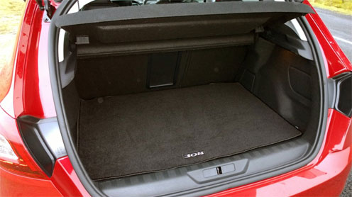 Peugeot 308 trunk size